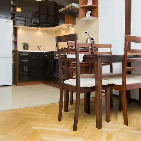 Apartment Favorito New Center *